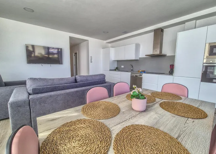 Yan Building By Canariasgetaway 度假居