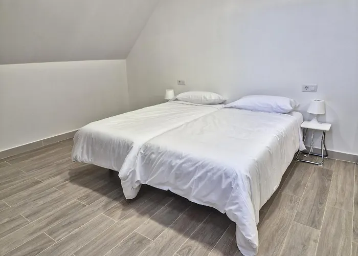 Yan Building By Canariasgetaway *