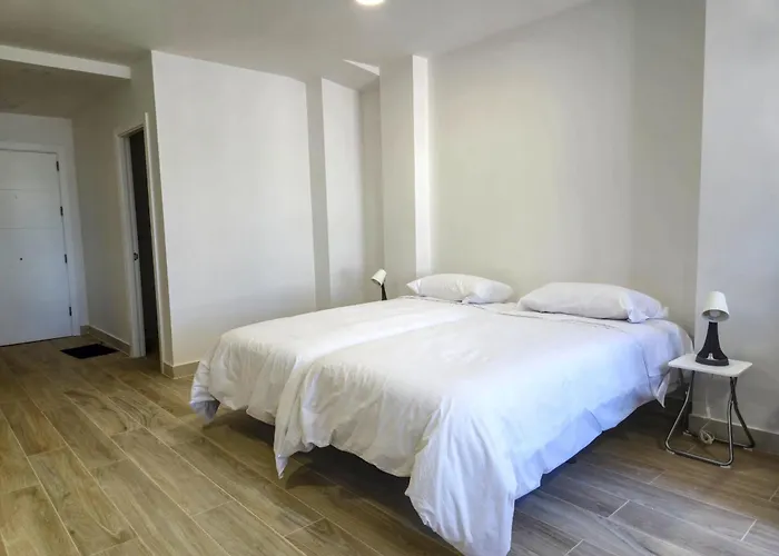 Yan Building By Canariasgetaway Apartment