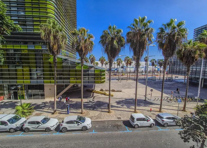 Yan Building By Canariasgetaway Apartment *