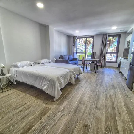 Apartment Yan Building By Canariasgetaway