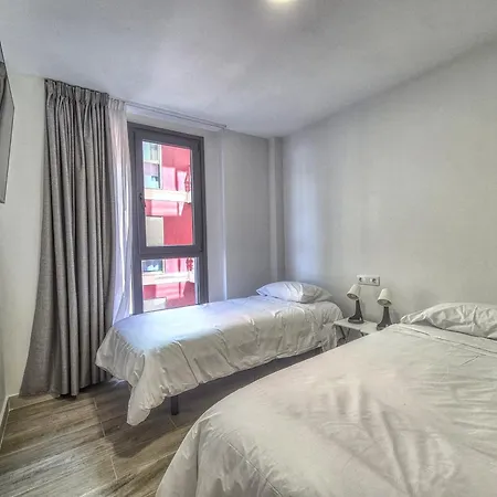 Apartment Yan Building By Canariasgetaway *